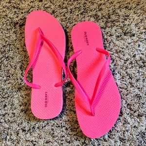 *FREE with bundle- Never worn hot pink Sandals